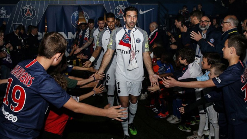 بوفون يرحل عن سان جيرمان