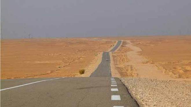 طرقات مغشوشة تكشف المستور بحاسي مسعود