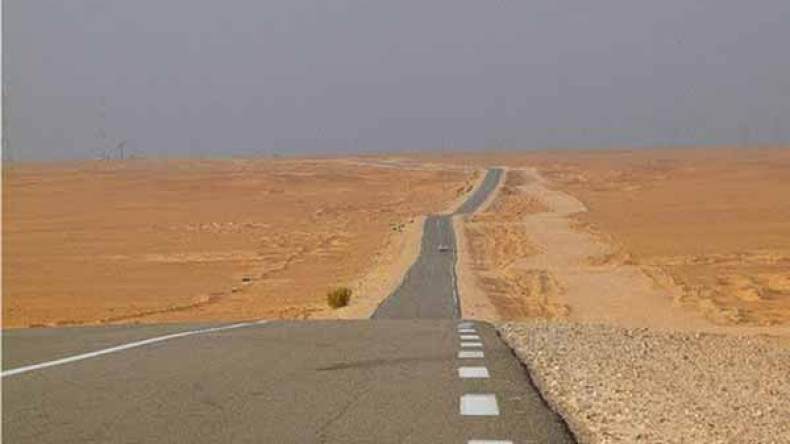 طرقات مغشوشة تكشف المستور بحاسي مسعود