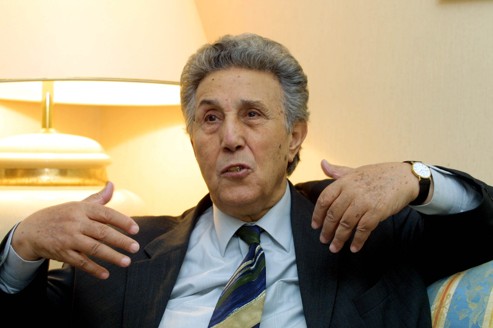 Parcours politique d'Ahmed Ben Bella : sa dimension nationaliste et humaine mise en exergue