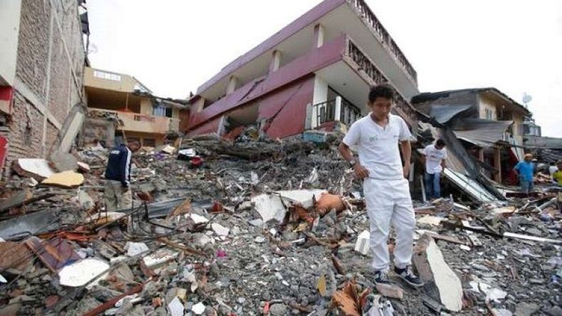Un séisme de magnitude 7,7 ébranle l’est de l’Équateur