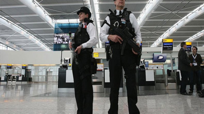 تحذير أمني في مطارات ومنشآت نووية بريطانية