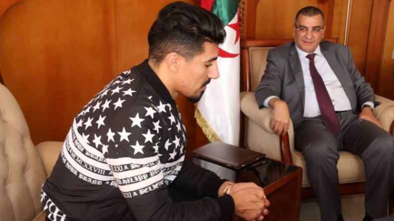 بونجاح يُعزّي الجزائر بعد رحيل “الأسد الهصور” القايد صالح