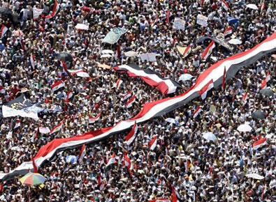 Égypte : les manifestants de retour sur la place Tahrir
