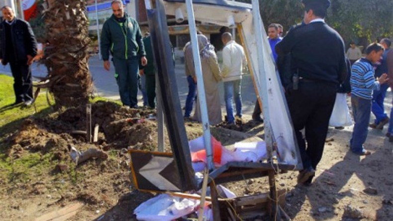 مصر: انفجار عبوتين ناسفتين في الجيزة