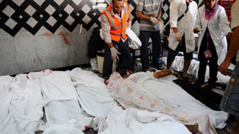 السيسي يقتل على المباشر