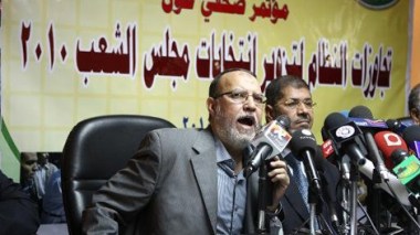 Egypte: un des derniers leaders des Frères musulmans encore libre arrêté