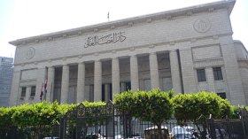احالة 41 قاضيا مصريا على التقاعد بعد اتهامهم بدعم الاخوان