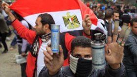 الأمن‭ ‬المصري‭ ‬يقمع‭ ‬المتظاهرين‭ ‬بأسلحة‭ ‬أمريكية‭ ‬وإسرائيلية