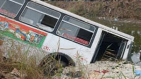 47 قتيلا و15 جريحا في حادث سير جنوب القاهرة