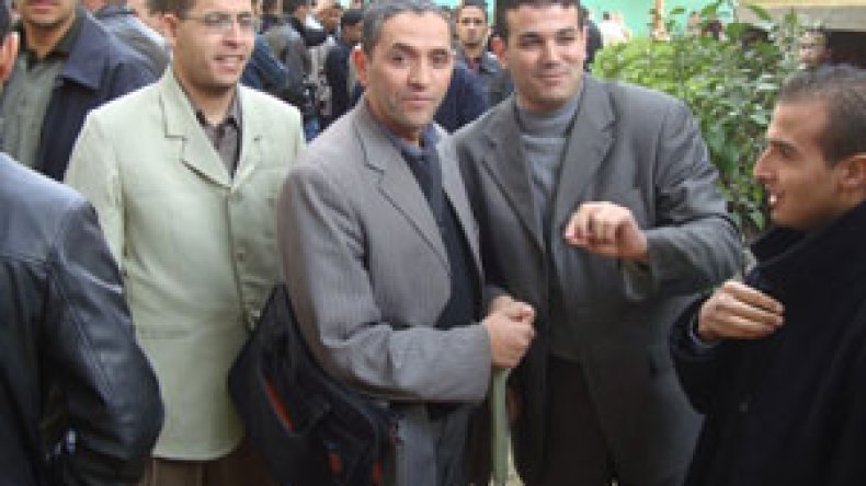 4 آلاف طالب جزائري بالقاهرة دفعوا أكثر من 100 مليون في شهادات غير معترف بها