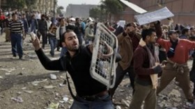 الغندور يبكي مبارك وأديب ينقلب عليه