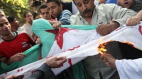 الأسرة الثورية تطالب بالإعتذار ومحاكمة شاتمي الشهداء قبل التهدئة