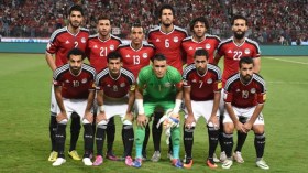 “الإخوان” يُشككون في ضربة الجزاء ويتهمون النظام بشراء الحكم