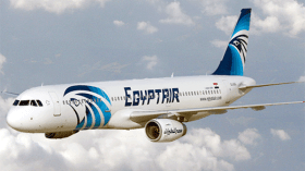 سقوط الطائرة المصرية “جريمة قتل”.. باريس تحقق