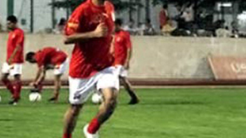 الفراعنة يتفوّقون على عمان بهدف أبوتريكة.. وشحاتة متهم بالتمويه