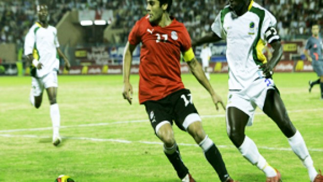 “الخضر” مطالبون باستغلال ضعف دفاع مصر ووهن الحضري