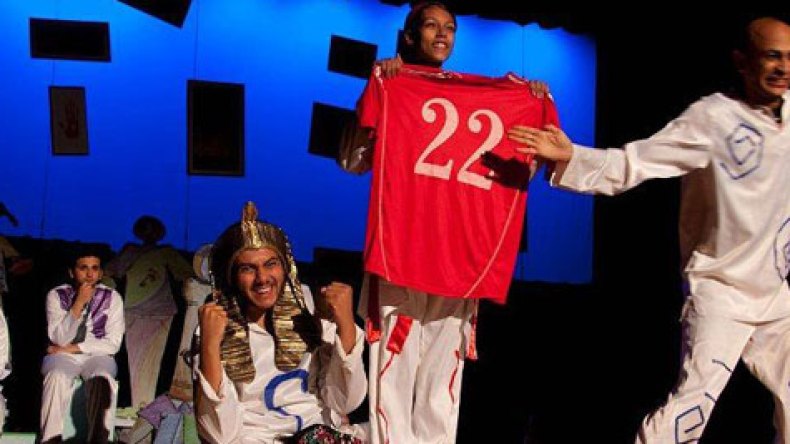 مثقفون وفنانون مصريون للشروق : نعتذر للجزائر وما جئنا به  إبداعات من وحي الثورة