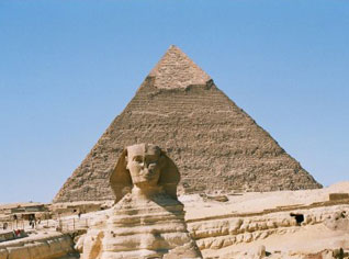 Découverte au Caire du temple de Ramsès II