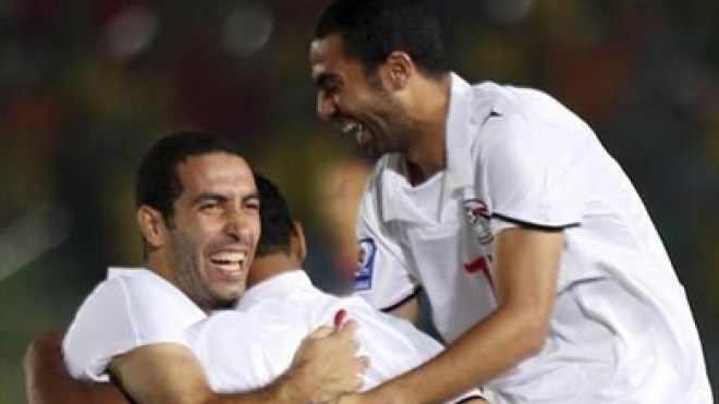 زكي وبوتريكة يتجنبان الحديث عن الخضر ومدرب الحراس مستمر في التعصب