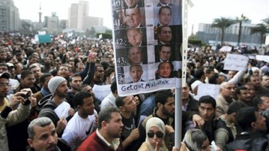 Égypte : des manifestants toujours rassemblés sur la place Tahrir