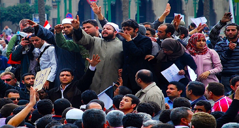 Les sympathisants des frères musulmans poursuivent leur sit-in