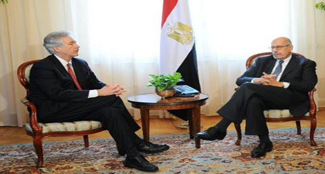 Égypte: navettes diplomatiques au Caire pour résoudre la crise