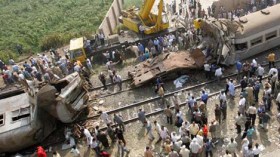 مصر: اصطدام قطارين يخلف عشرات الضحايا