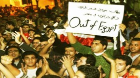 نساء جزائريات يتعرضن لاعتداءات وحشية ومحاولات اغتصاب