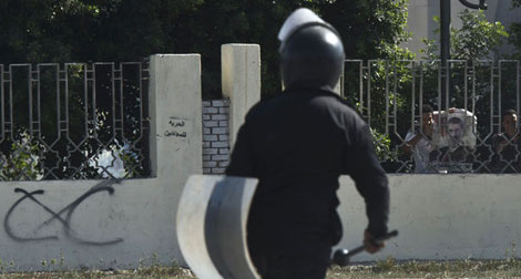 Égypte:14 morts dans un attentat à la voiture piégée