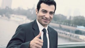 إيهاب توفيق يطلق حملة مصالحة بين الجزائر ومصر