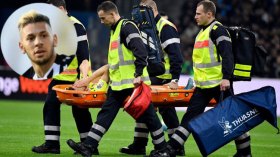 الملالي يُصاب ويُغادر الملعب فوق نقالة