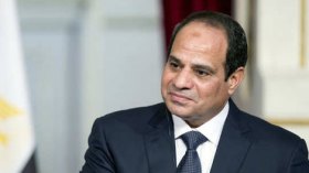 لم يندّد بإساءة شارلي: السيسي يدعو إلى تجديد الخطاب الديني