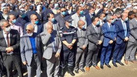 جنازة مهيبة لضحايا انفجار البيّض