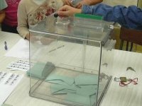 Trente mille urnes transparentes pour les élections législatives (Ould Kablia)