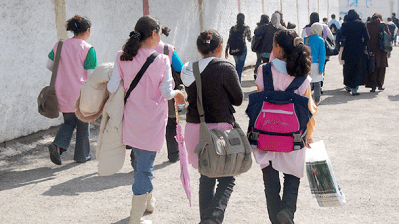 “حوت” المعدلات يهدّد التلاميذ وأطراف تحذّر من الضغط والترهيب