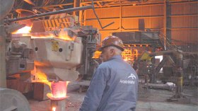 أوقفنا الحجار لمنع خسارة 4 ملايين دولار شهريا.. وعودته رسميا هذا السبت