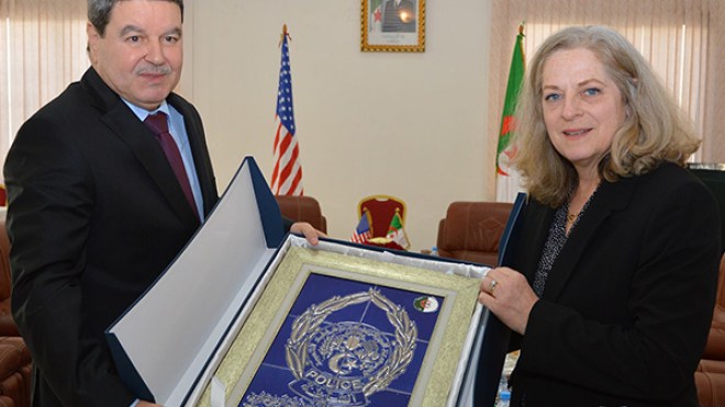 الخارجية الأمريكية تشيد بإحترافية الشرطة الجزائرية