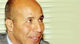 “أتوقع أن يلعب مطمور نفس الدور الذي لعبته أنا ضد الإنجليز عام 1990 “