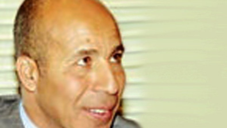 “أتوقع أن يلعب مطمور نفس الدور الذي لعبته أنا ضد الإنجليز عام 1990 “
