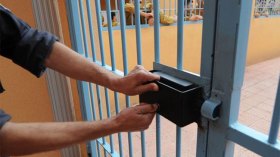 أقارب المساجين يحتَجون في عدة ولايات ويناشدون تدخل وزير العدل