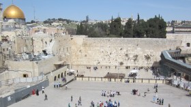 جزائريون شيدوا صرح المغاربة ببيت المقدس.. والآن تخلوا عنه