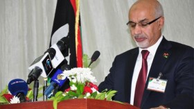 المقريف يتخلى عن رئاسة البرلمان الليبي تنفيذا لقانون العزل