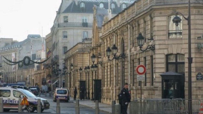 Une cellule terroriste voulait attaquer l’Élysée à la Kalachnikov