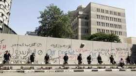 أمريكا تغلق بعض سفاراتها الأحد لأسباب أمنية