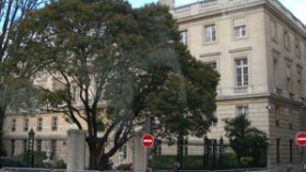 فرنسا تسلّم الجزائر ثلاثة من شركاء “جمال بغال”