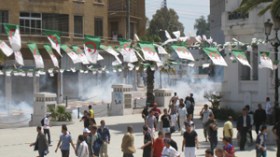 “الزوالية” يحرقون مدينة مستغانم في احتجاجات عارمة