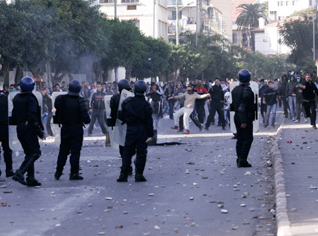 Oil and sugar prices occulted the Algerian society's old demons