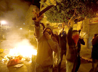 Violent clashes and arrests in Algiers after Fridayâ€™s Prayer