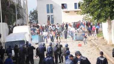 Emeute à Diar el Afia : 24 policiers blessés et 12 personnes arrêtées